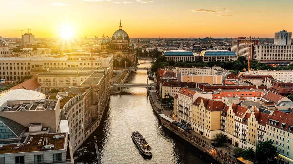 Sitios turísticos en Berlín - Guia de Alemania, image size:1200x675