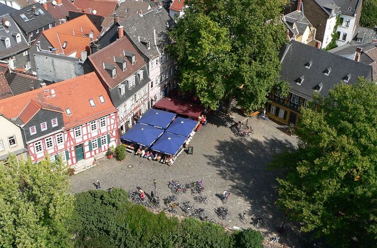 Höchster Schloßplatz