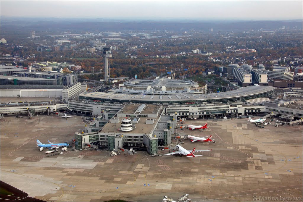 Aeropuerto Internacional de Düsseldorf: Salidas de vuelos 